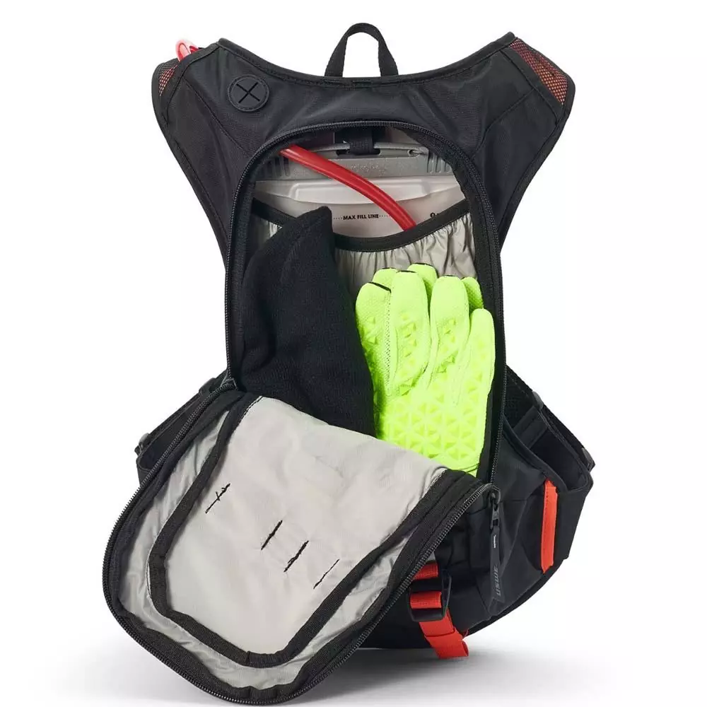 USWE Raw 8L Dirt Biking Trinkrucksack für Motocross, Enduro und MTB Black/Factory Orange